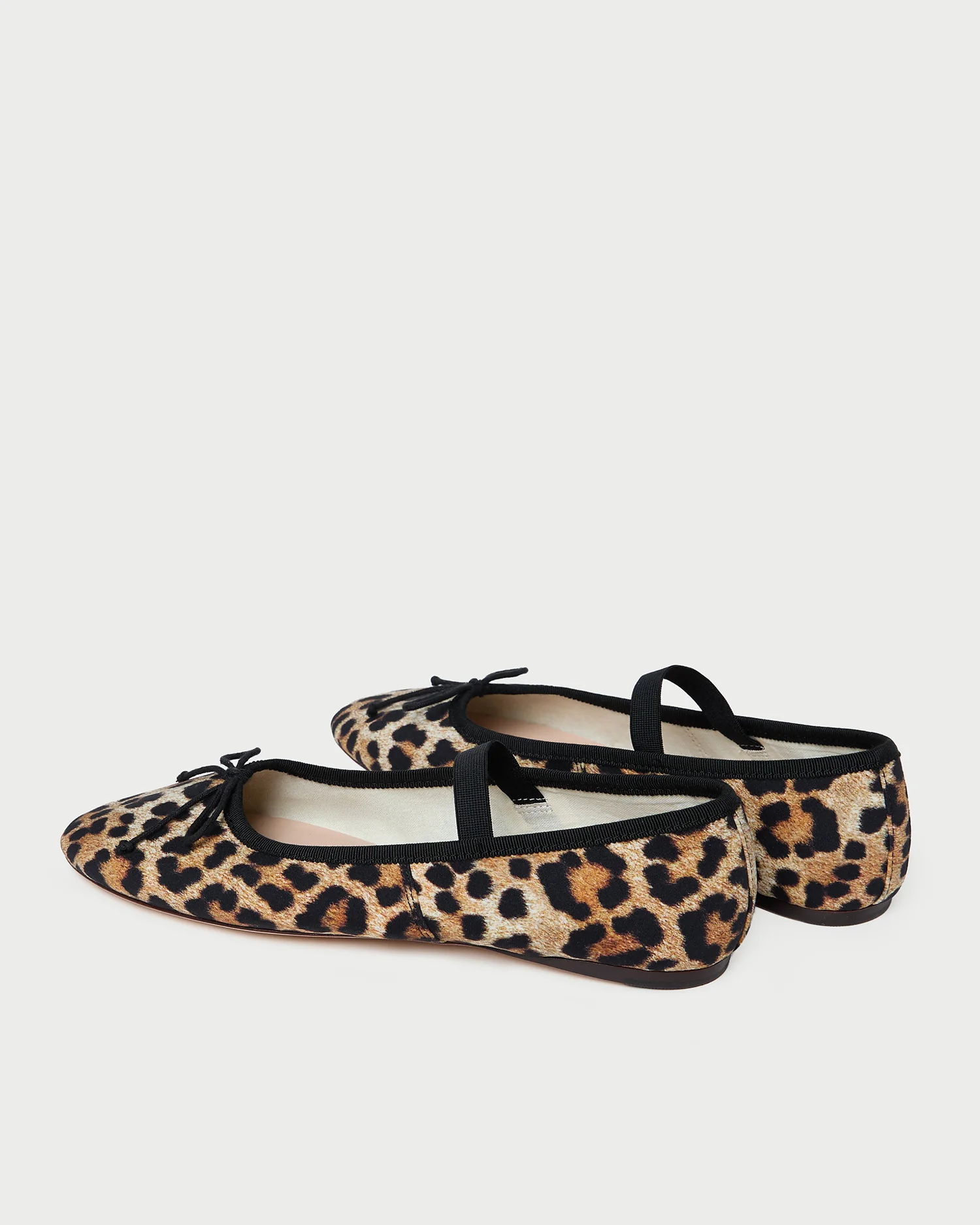 Flats & loafers