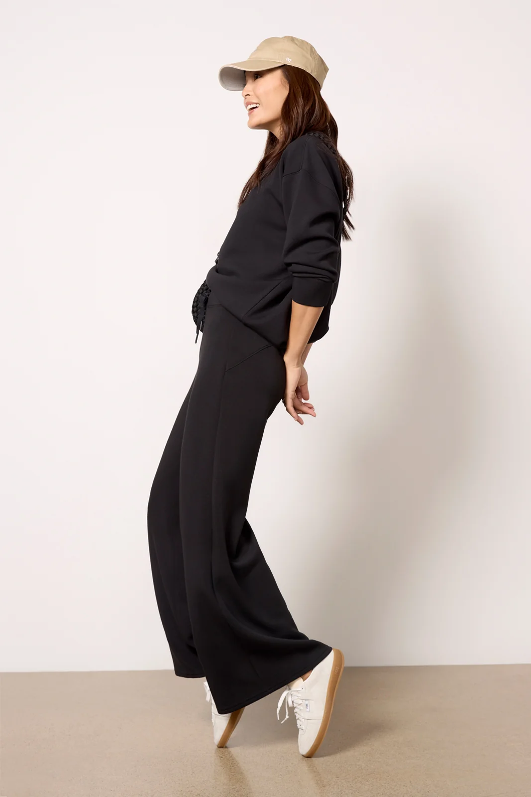 SPANX AirEssentials Wide Leg Pant